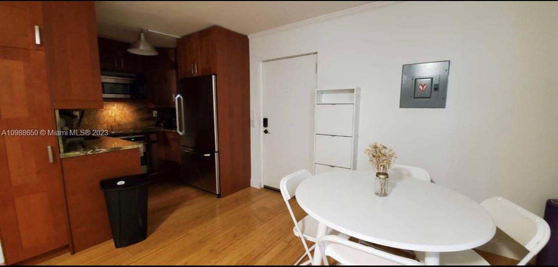 753 Michigan 2b Property Photo 11