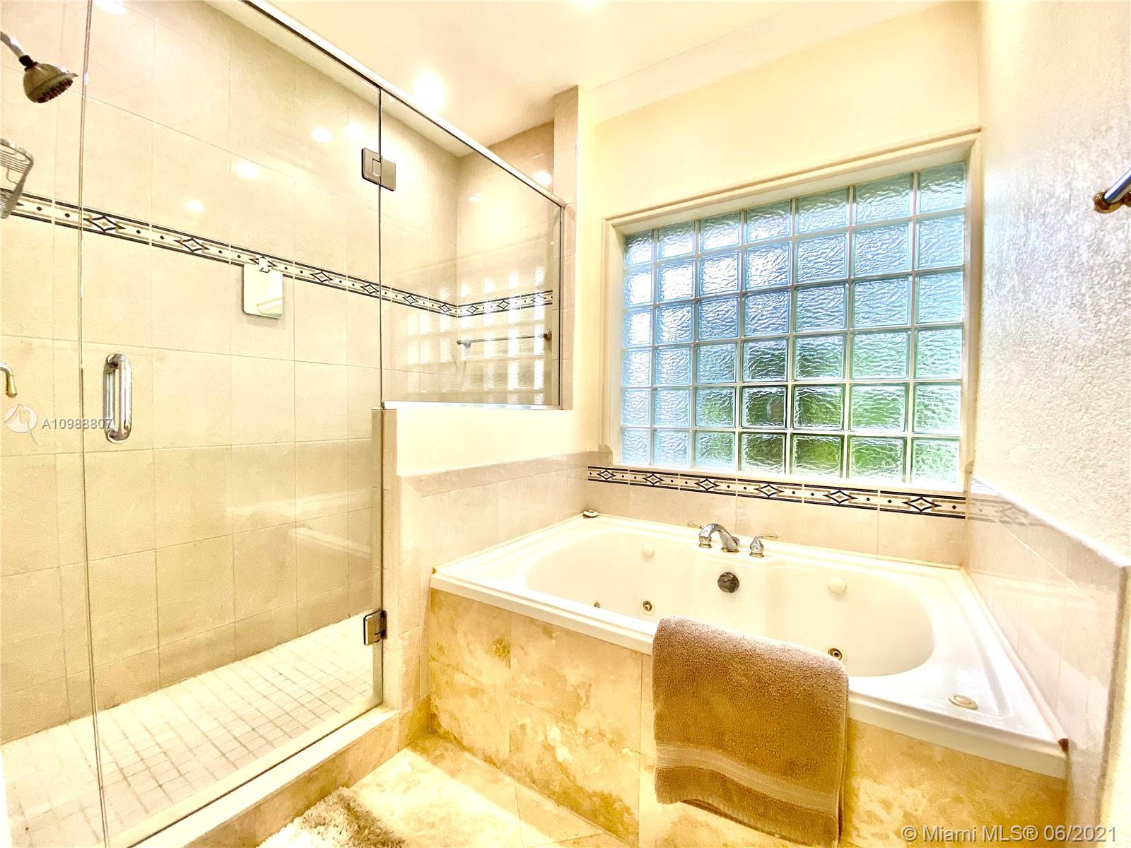 A10988807 Property Photo 22