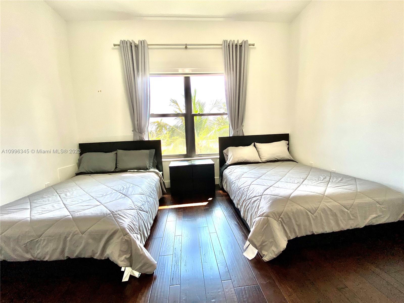 A10996345 Property Photo 19