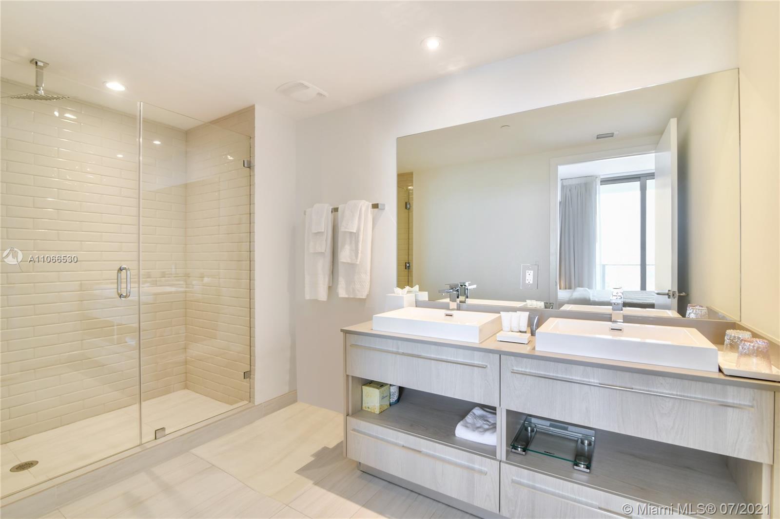 4010 S Ocean Dr R1406 Property Photo 11