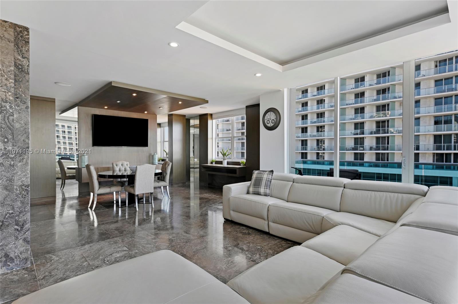 4001 S Ocean Dr Ph1 Property Photo 9