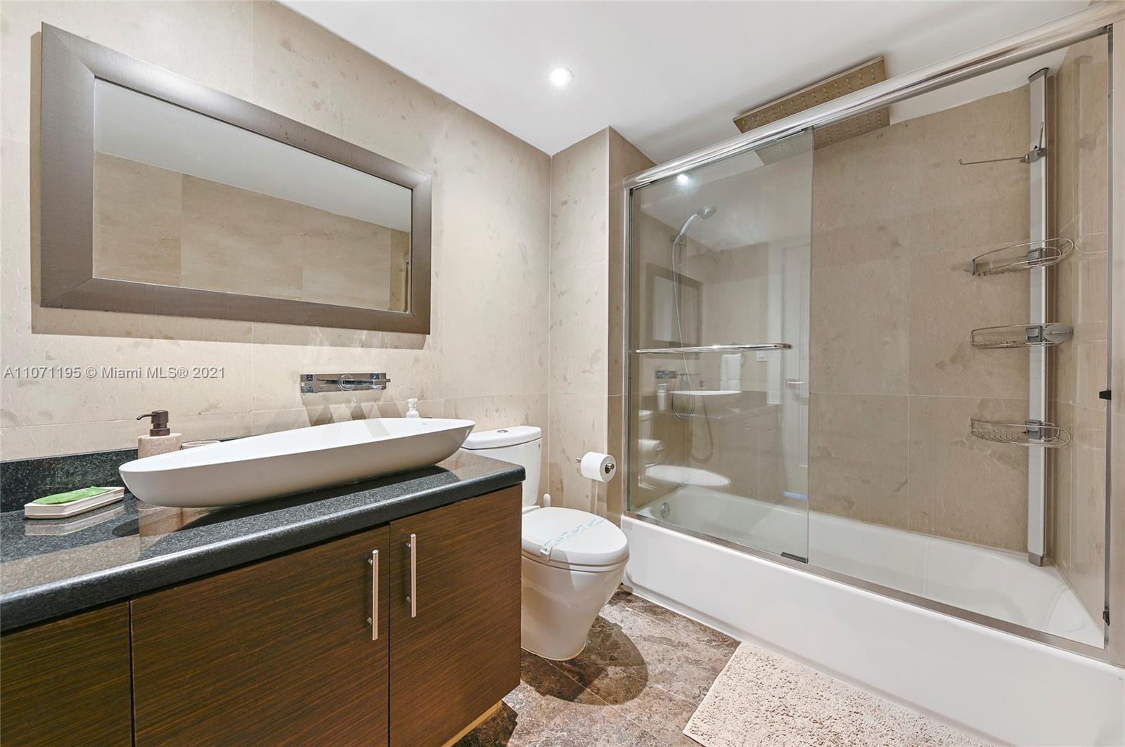 4001 S Ocean Dr Ph1 Property Photo 18