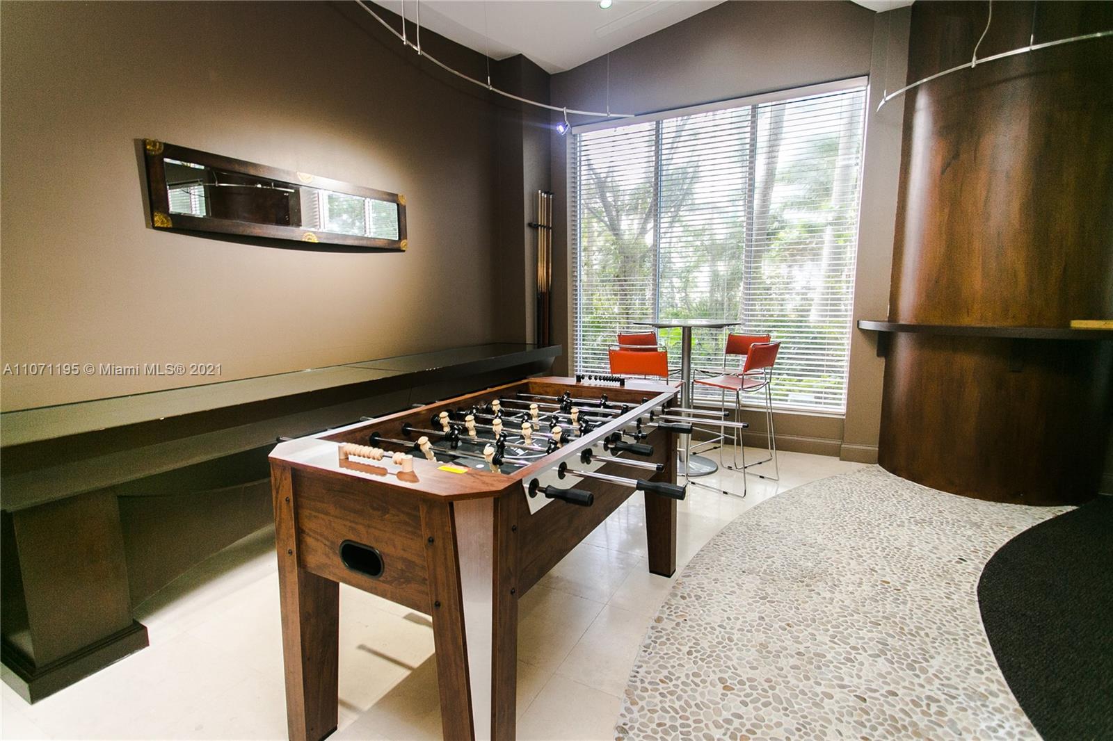 4001 S Ocean Dr Ph1 Property Photo 37