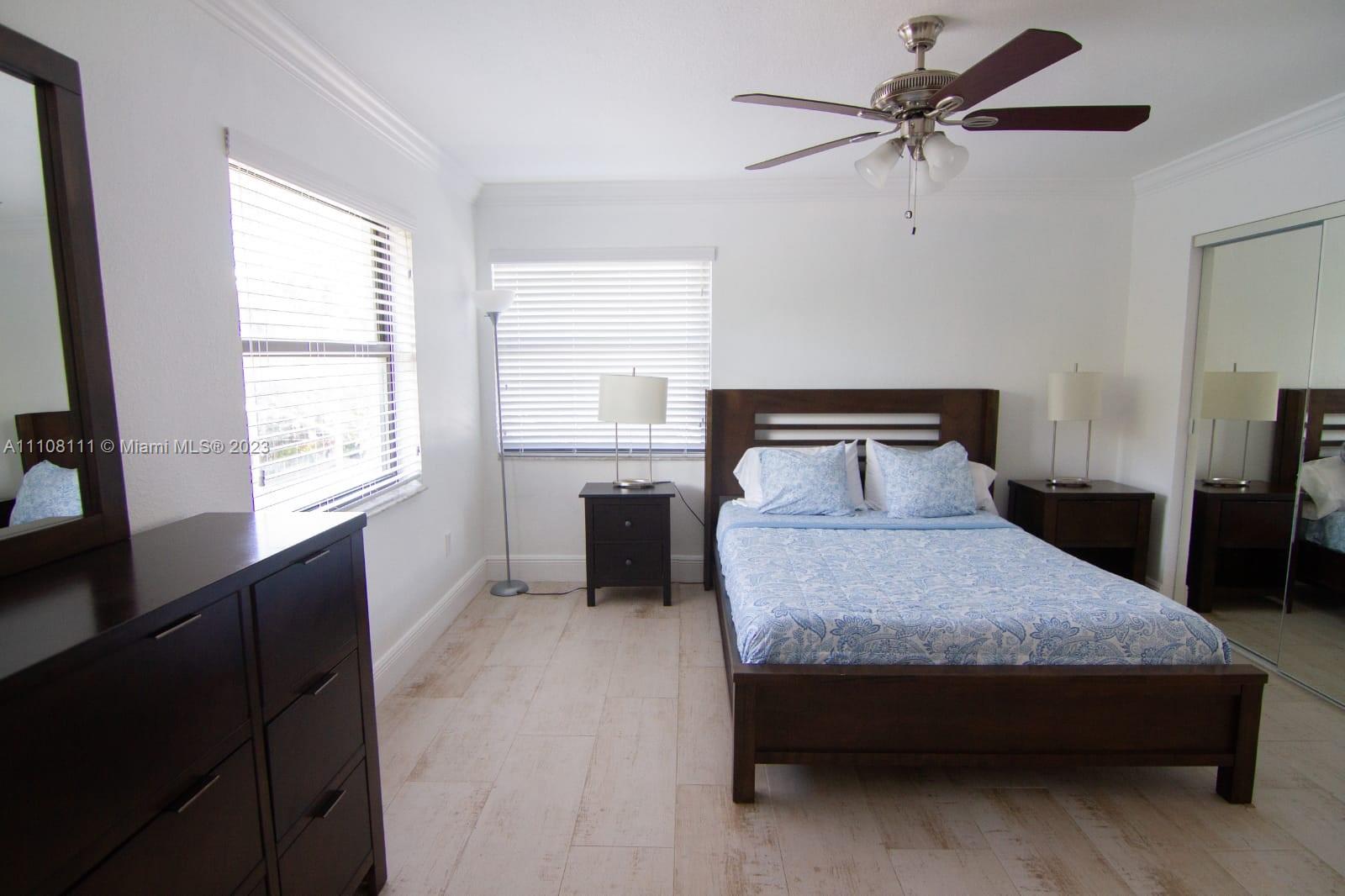 753 Michigan 3a Property Photo 13