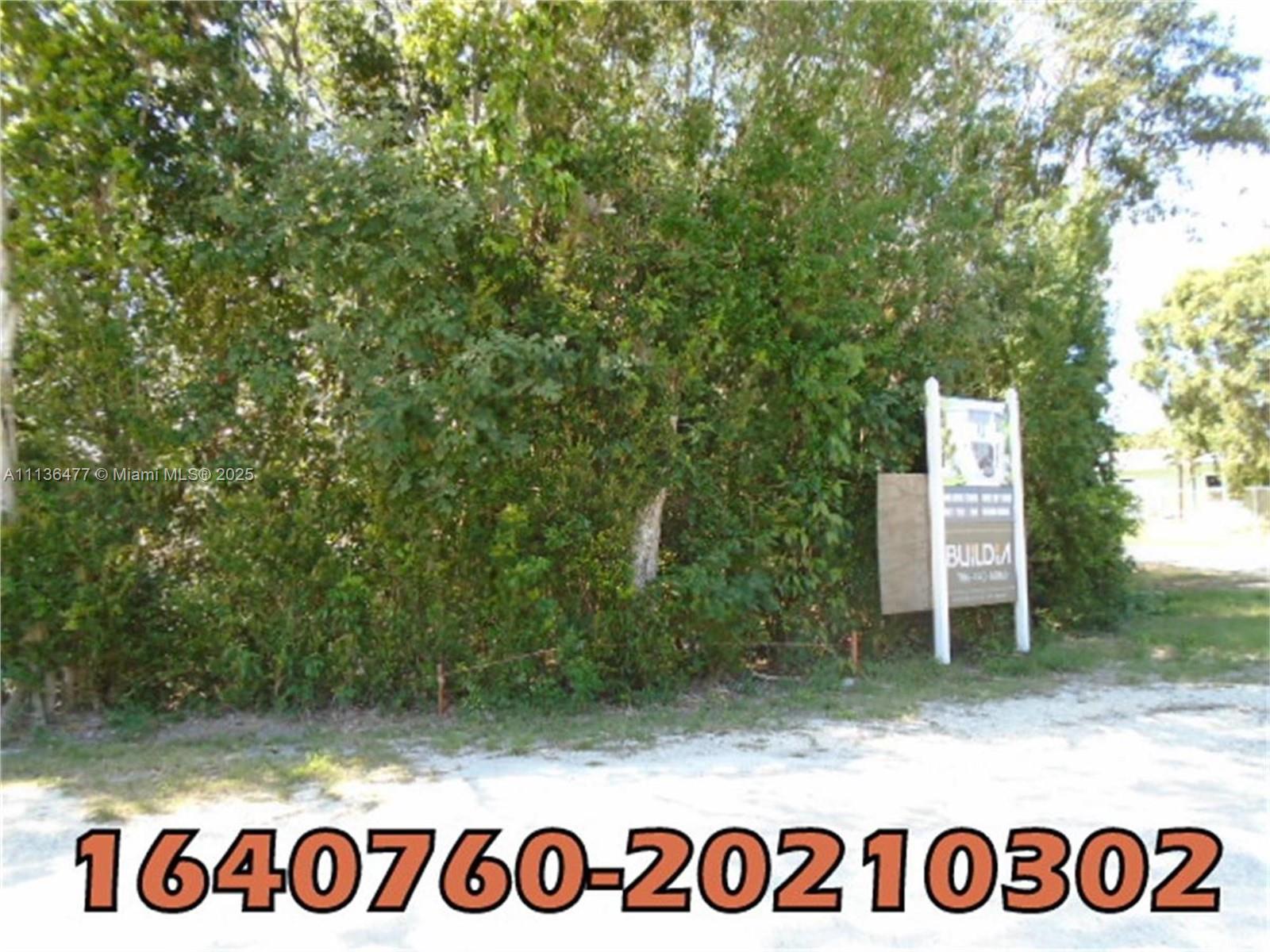 2 Fisherman's Trail Property Photo 2