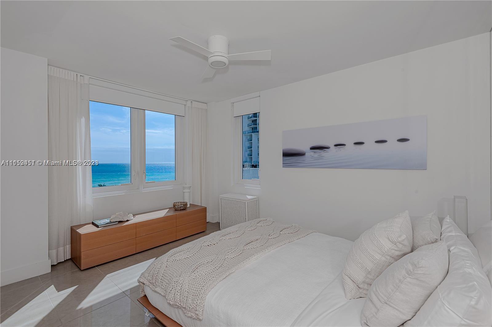 2301 Collins Ave 938 Property Photo 6
