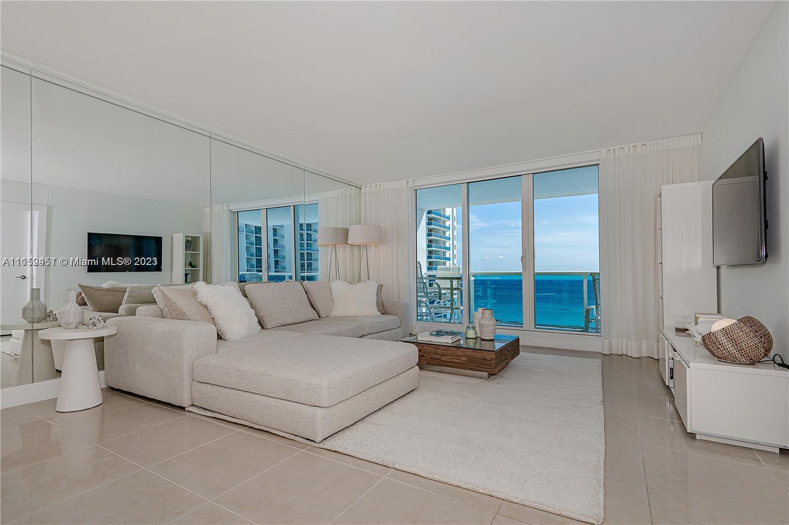 2301 Collins Ave 938 Property Photo 25