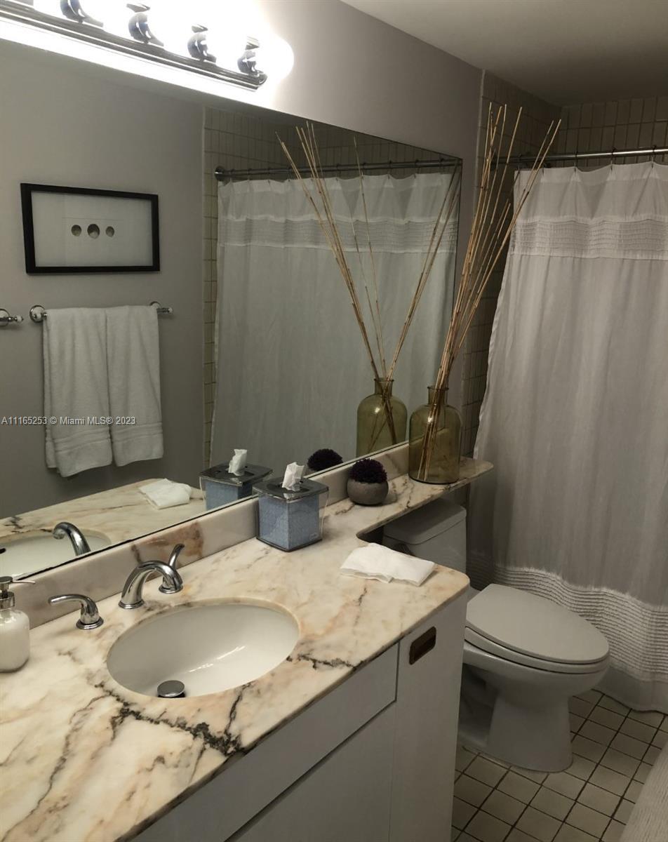 101 Crandon Blvd 473 Property Photo 14