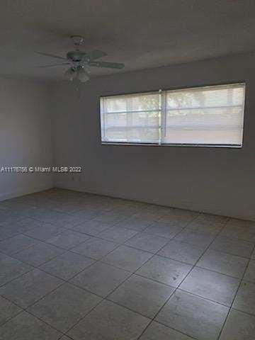 5900 Nw 17th Pl 109 Property Photo 2