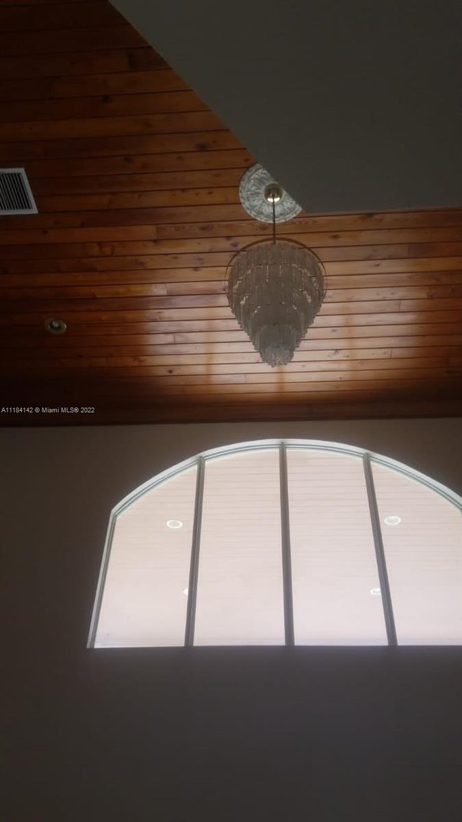 #6 Bahama Property Photo 10