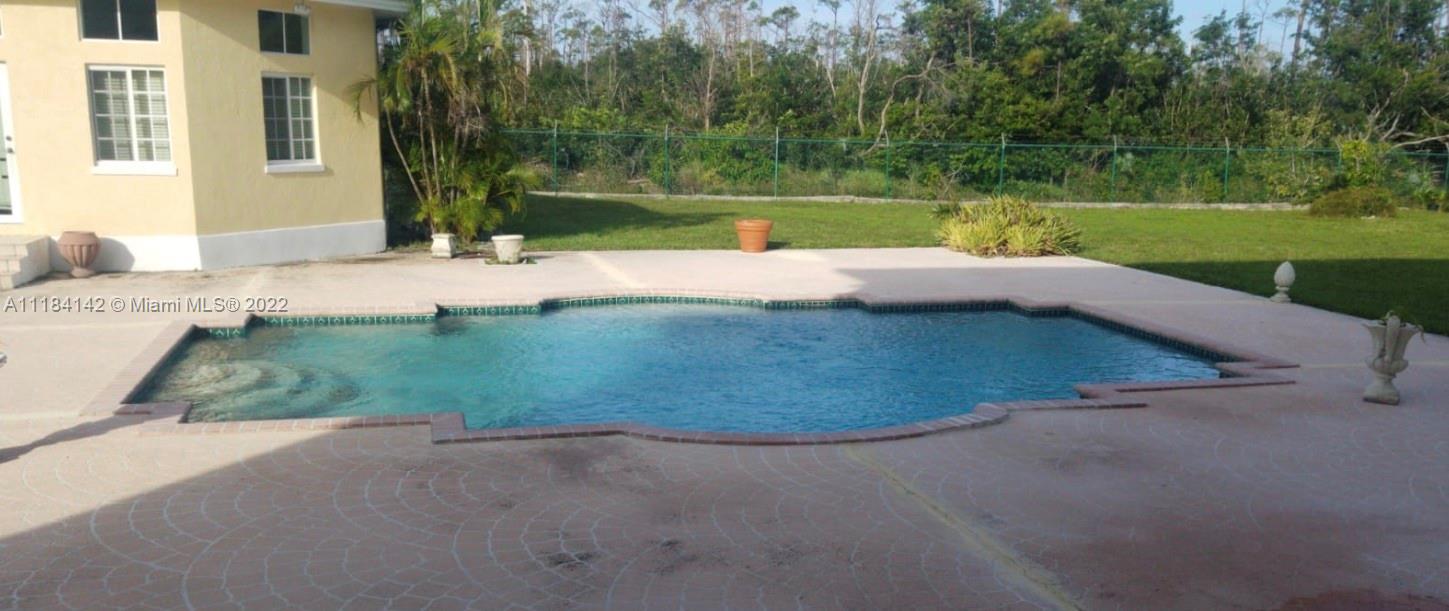 #6 Bahama Property Photo 14
