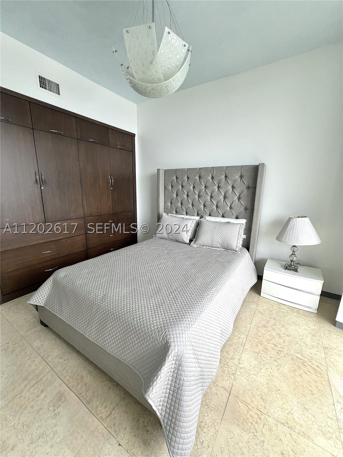 16001 Collins Ave 1705 Property Photo 5