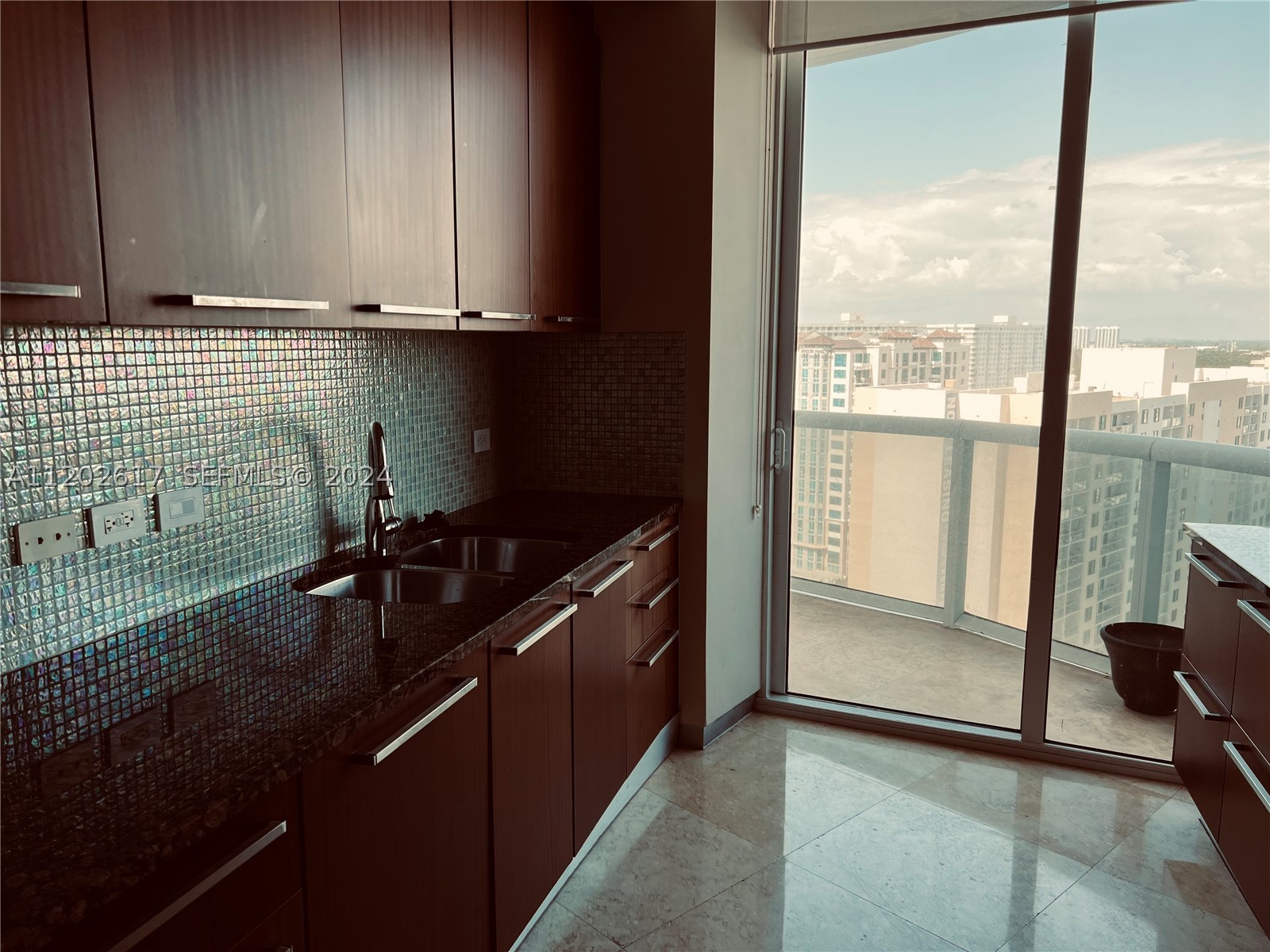 16001 Collins Ave 1705 Property Photo 7