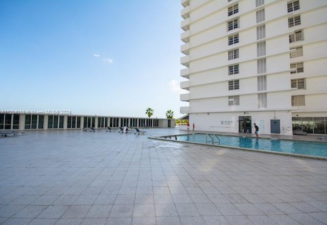 5601 Collins Ave 1603 Property Photo 49