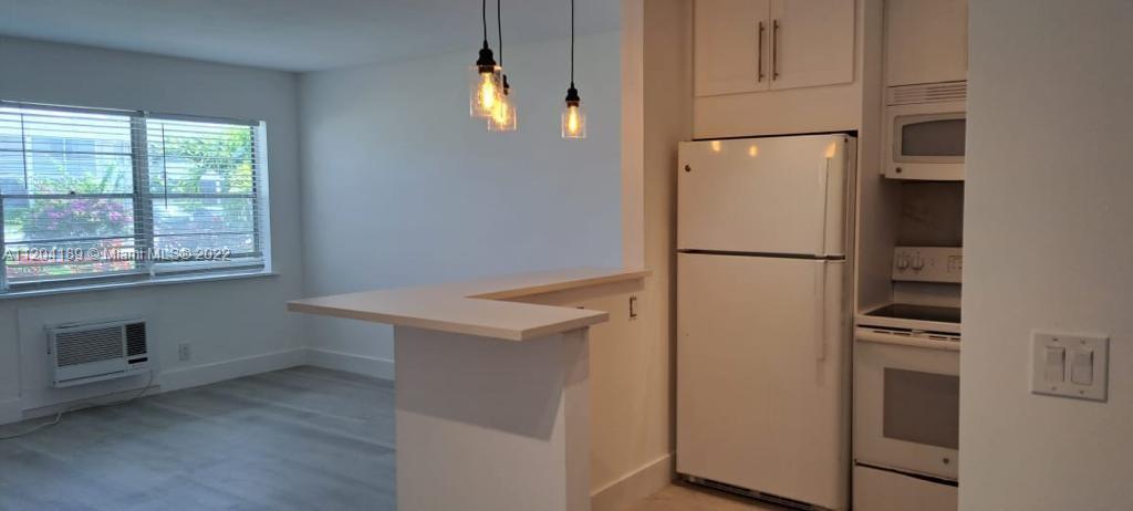 155 Easthampton G 155 Property Photo 12