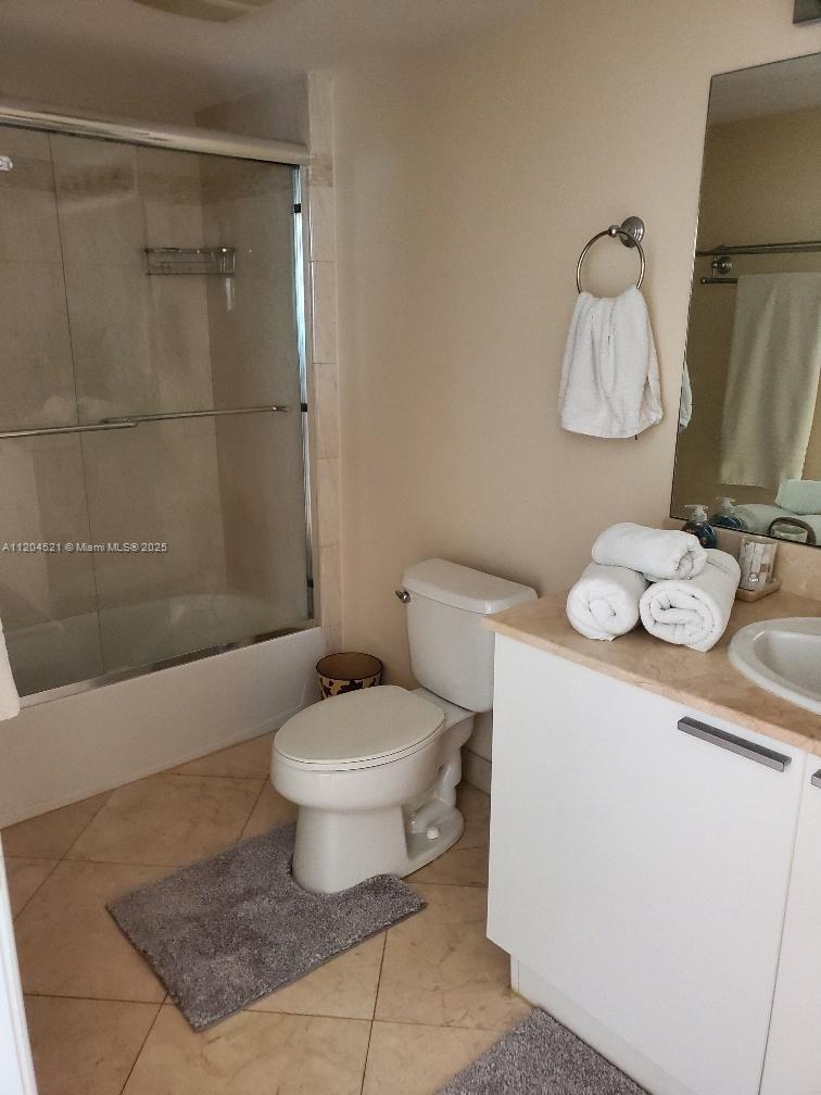 16699 Collins Ave 2704 Property Photo 17
