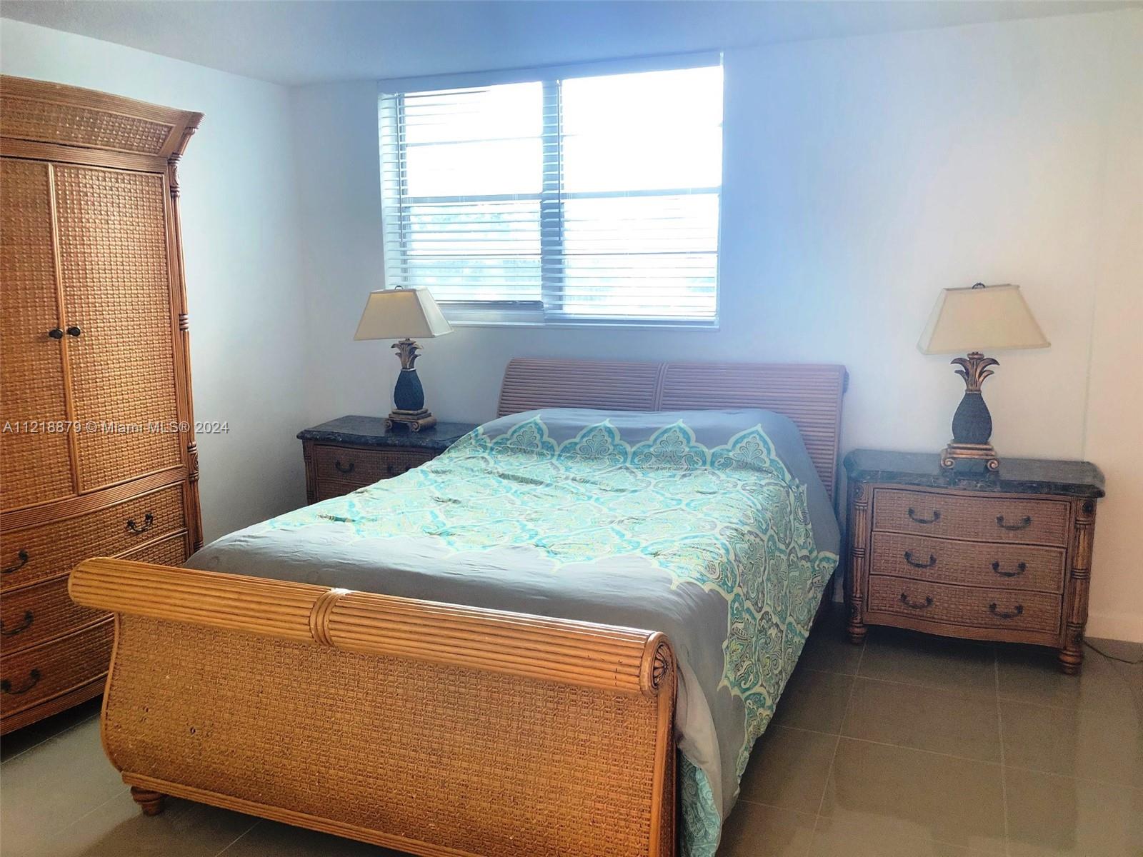 3901 S Ocean Dr 3l Property Photo 17