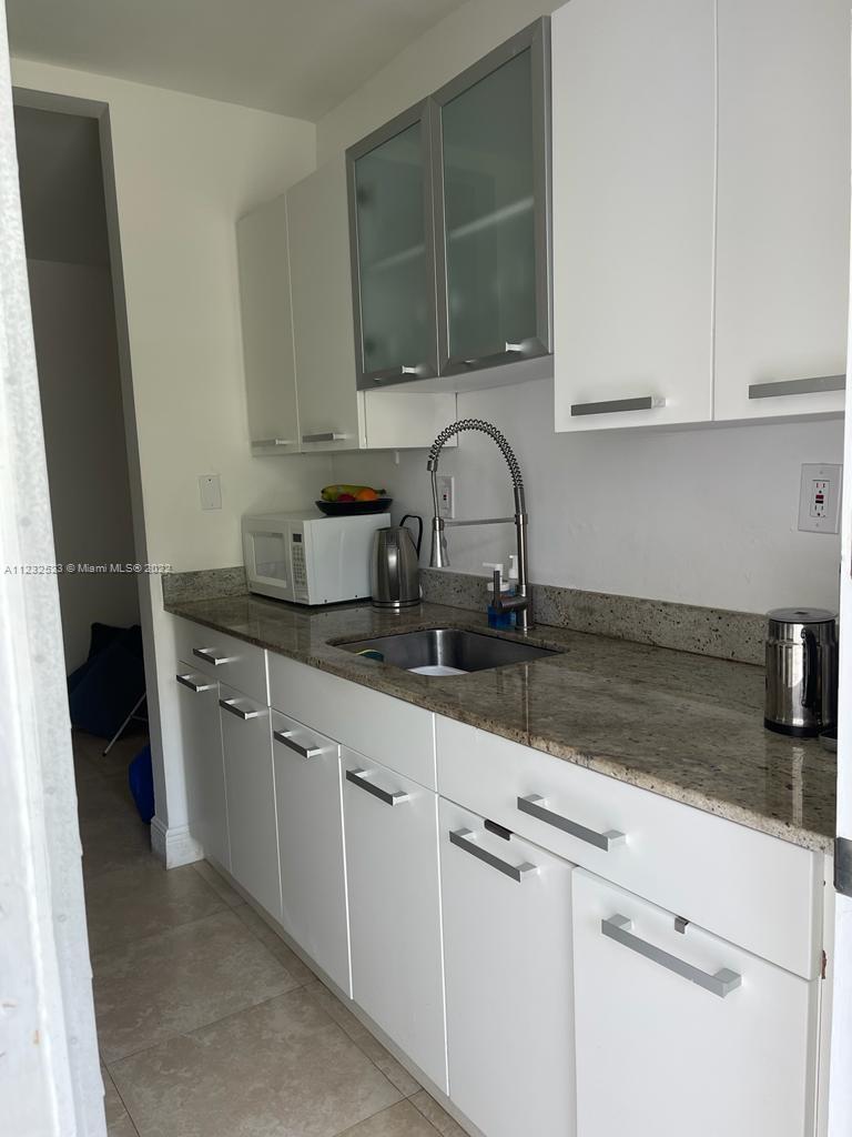100 Sunrise Dr 25 Property Photo 12