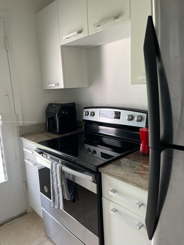 100 Sunrise Dr 25 Property Photo 13