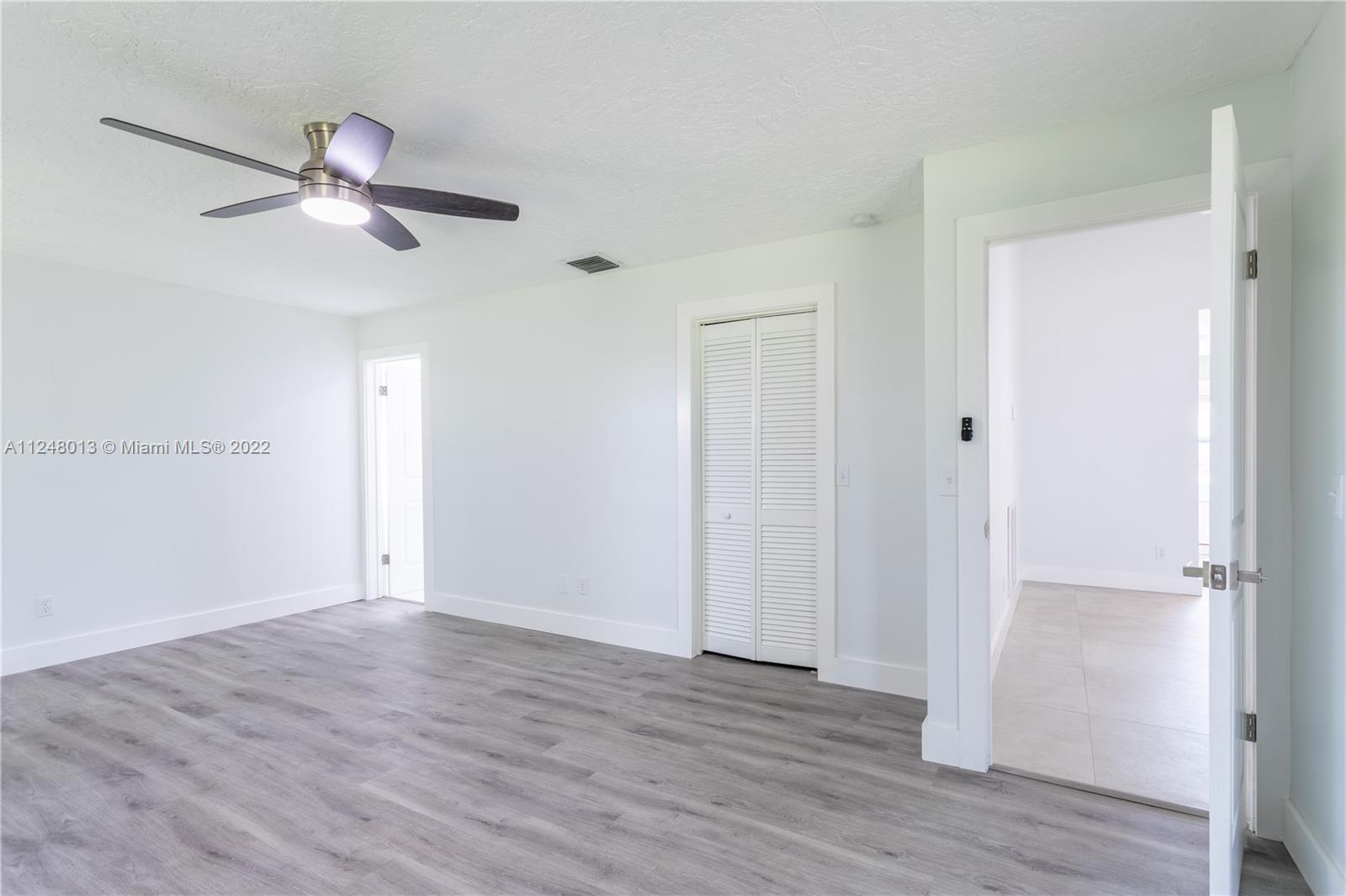 5646 Se Sailfish Way Property Photo 19