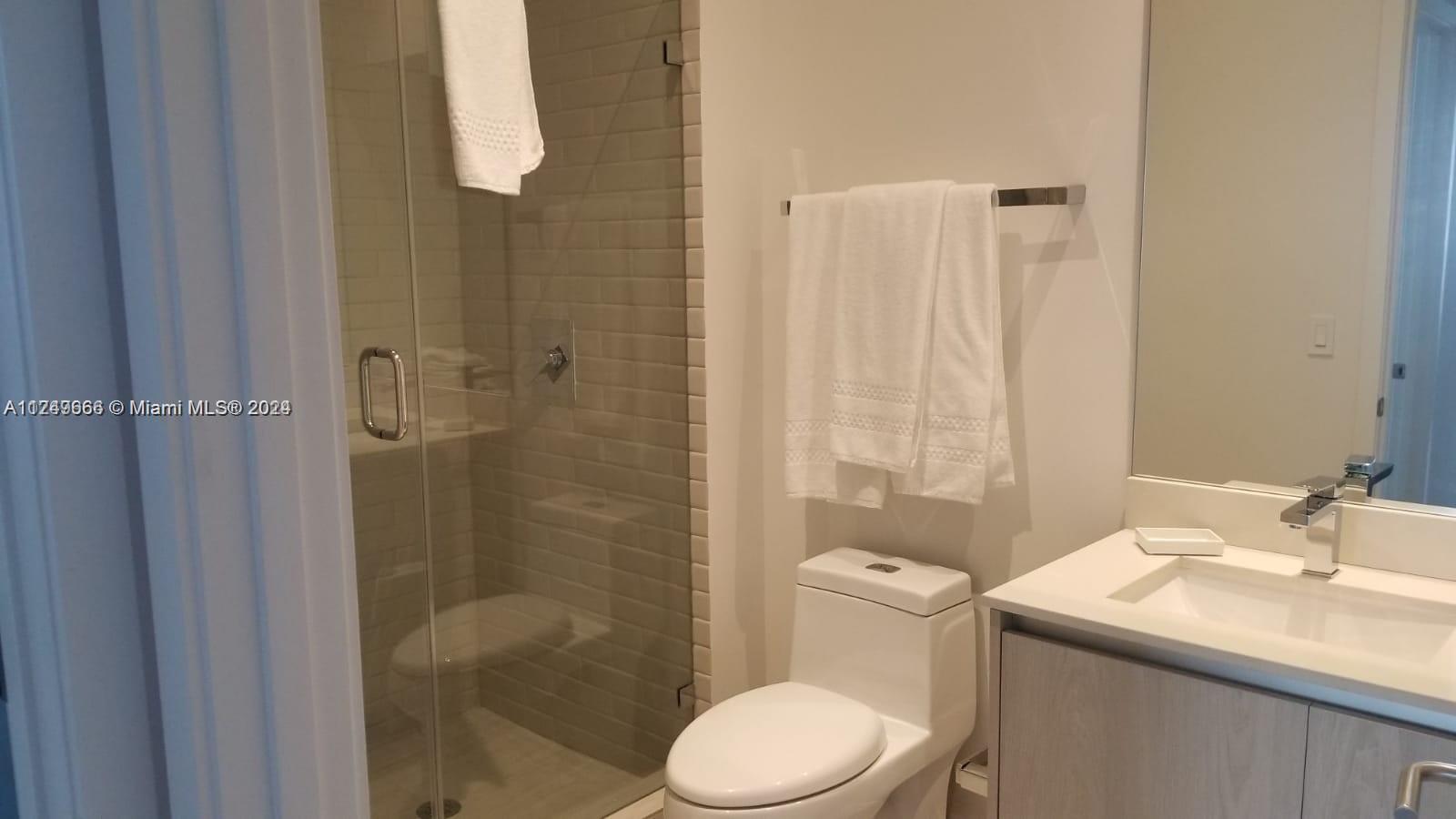 4010 S Ocean Dr R301 Property Photo 8