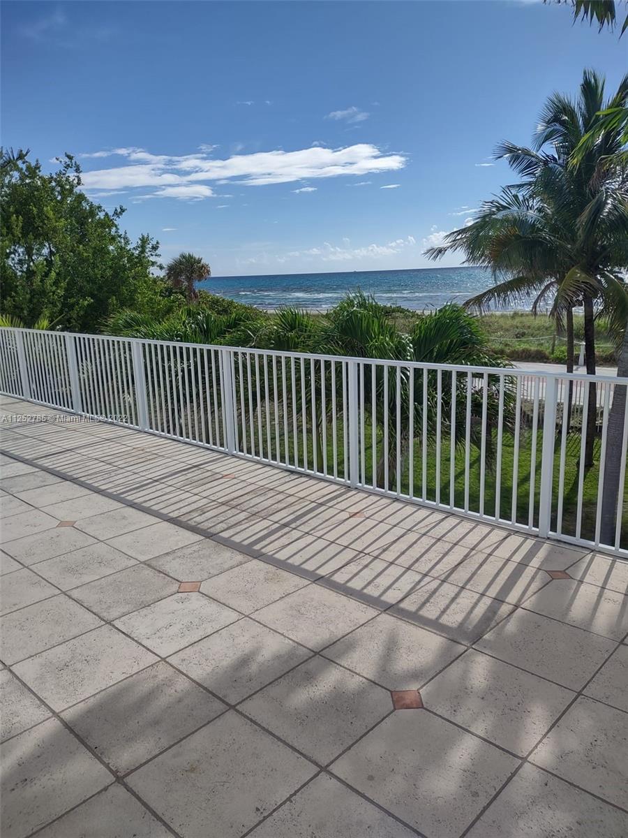 4747 Collins Ave 107 Property Photo 3