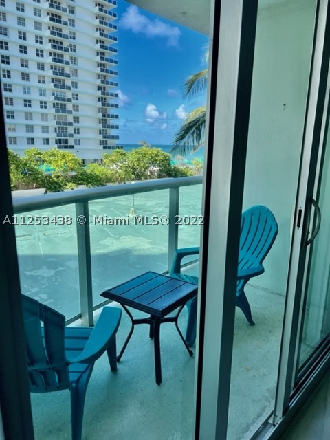 3801 S Ocean Dr 3c Property Photo 2