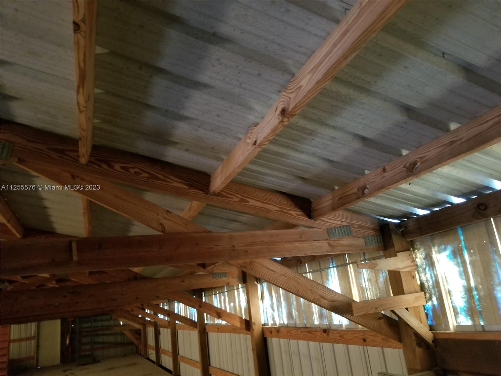 10660 Summerland Dr Property Photo 9