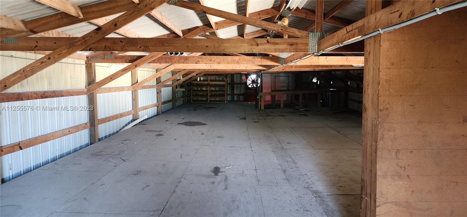 10660 Summerland Dr Property Photo 15