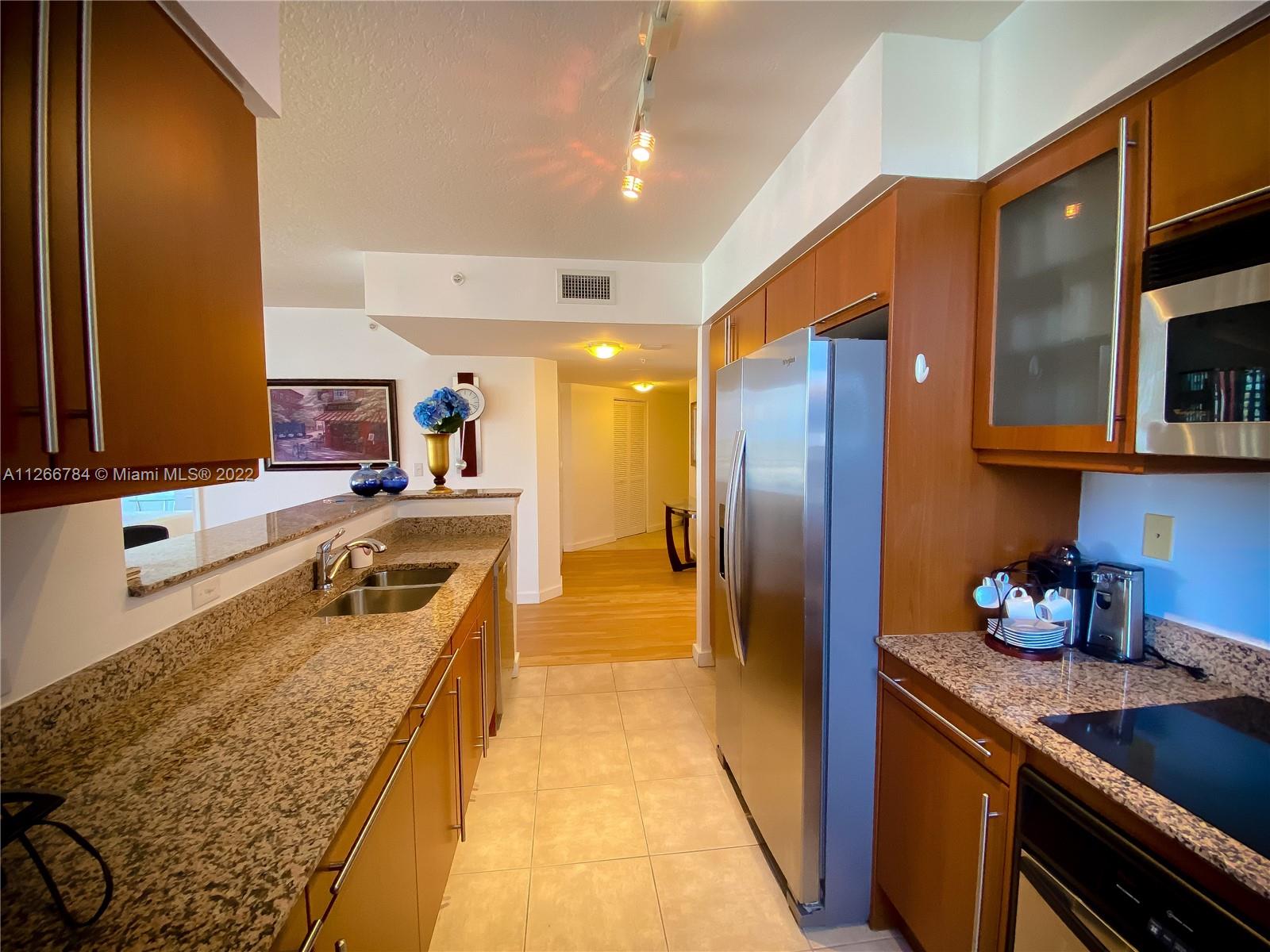 2080 S Ocean Dr 701 Property Photo 25