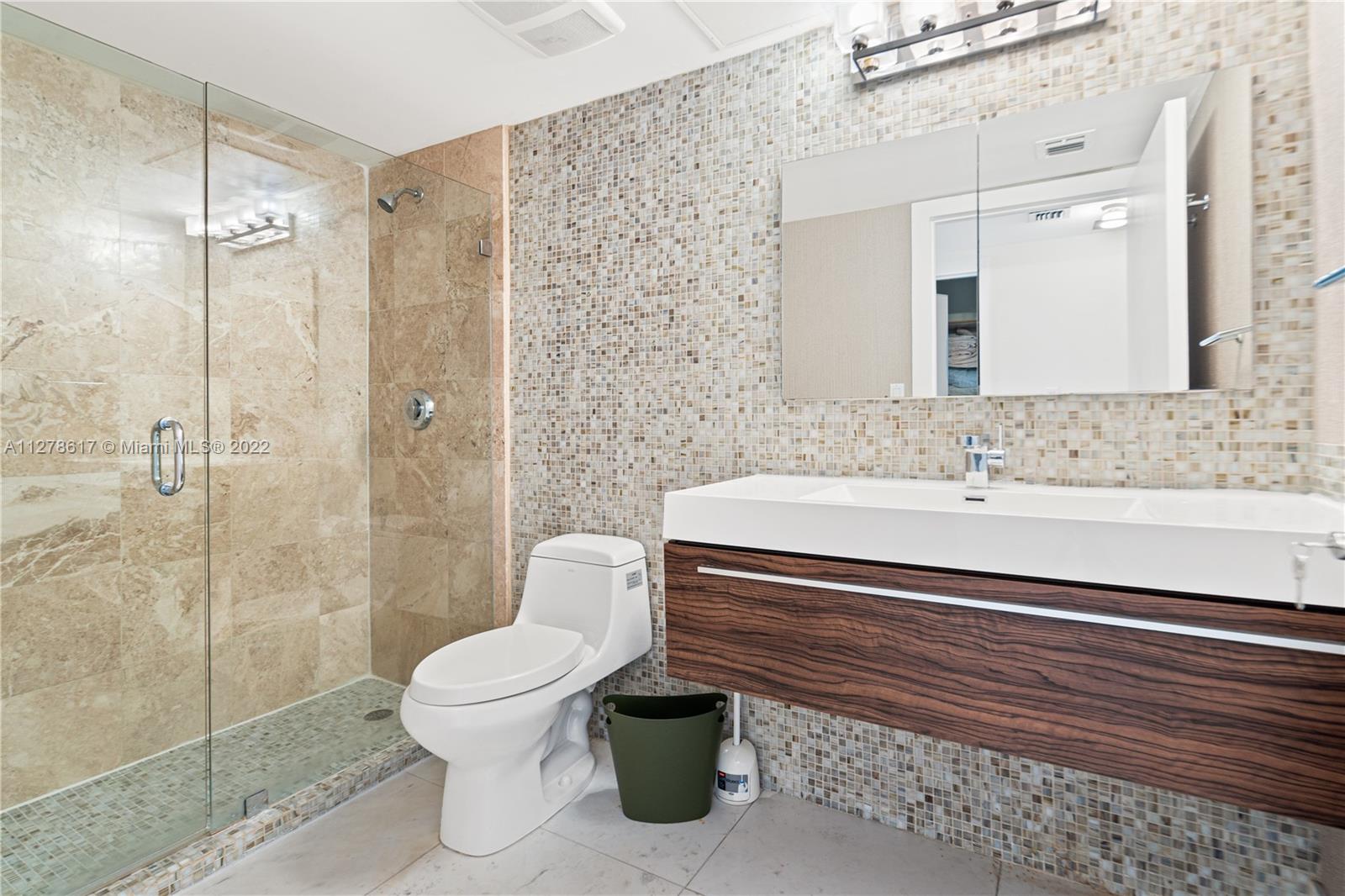 16699 Collins Ave 4108 Property Photo 13