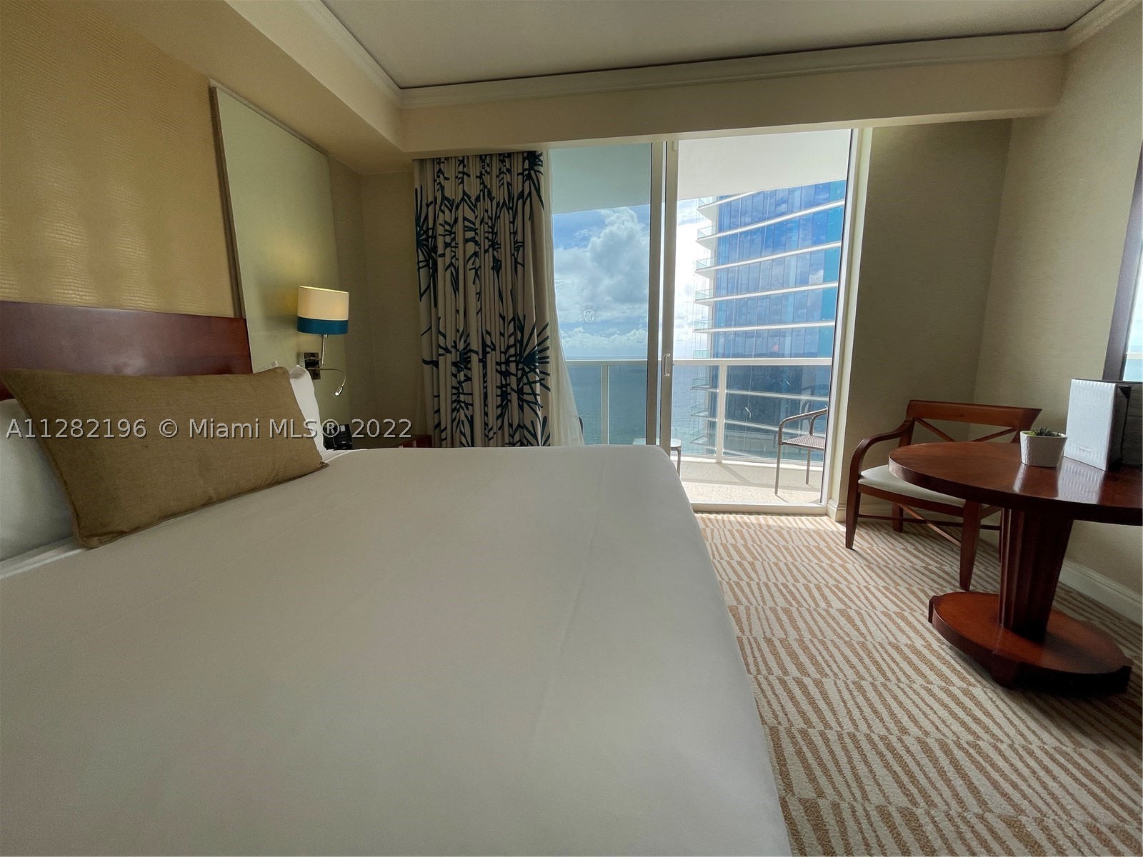 18001 Collins Ave 2912+terrace Property Photo 7