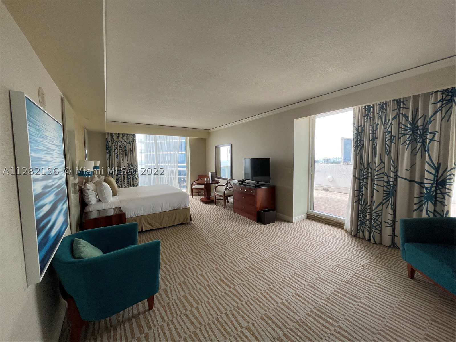 18001 Collins Ave 2912+terrace Property Photo 12