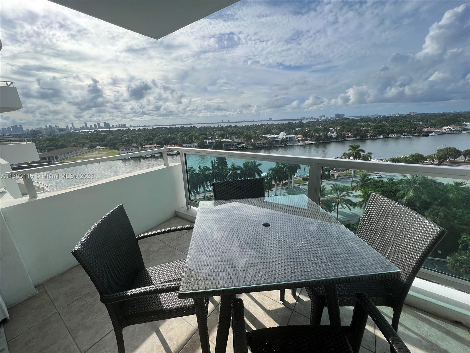 A11300116 Property Photo 3