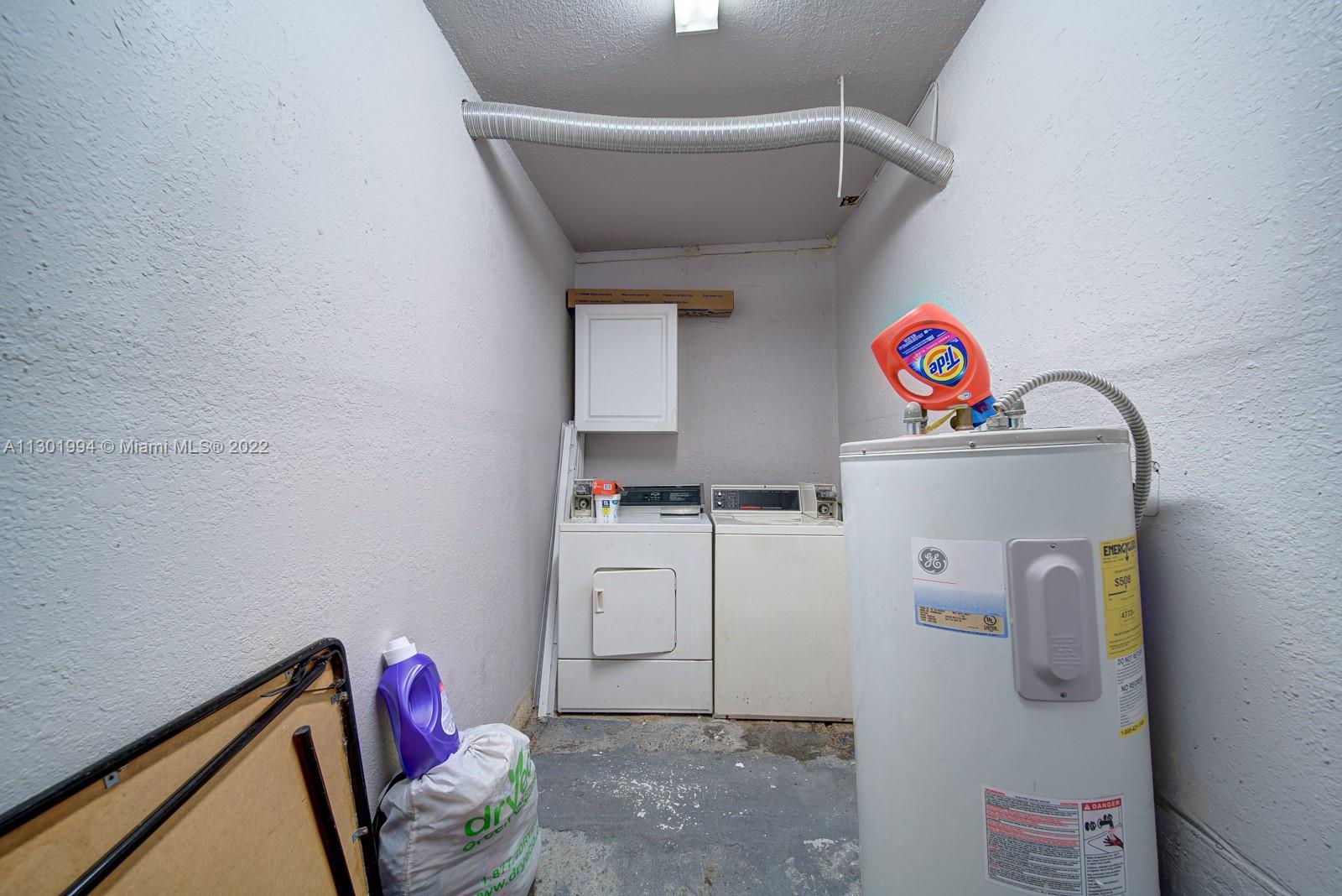 1773 Nw 19 St Property Photo 21