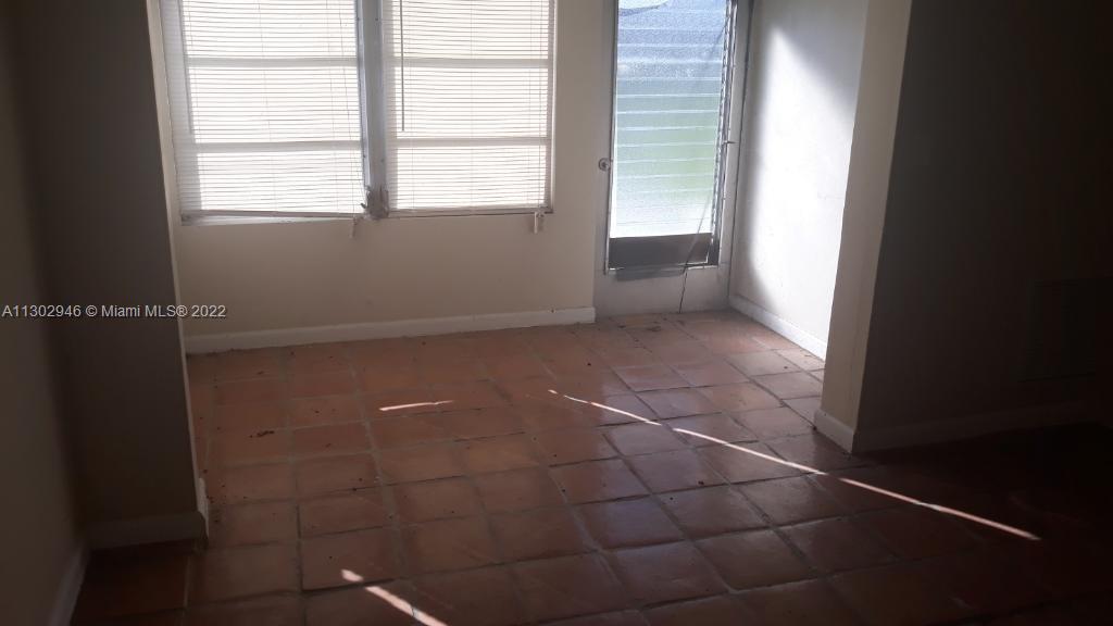 6520 Winfield Blvd 103 Property Photo 3