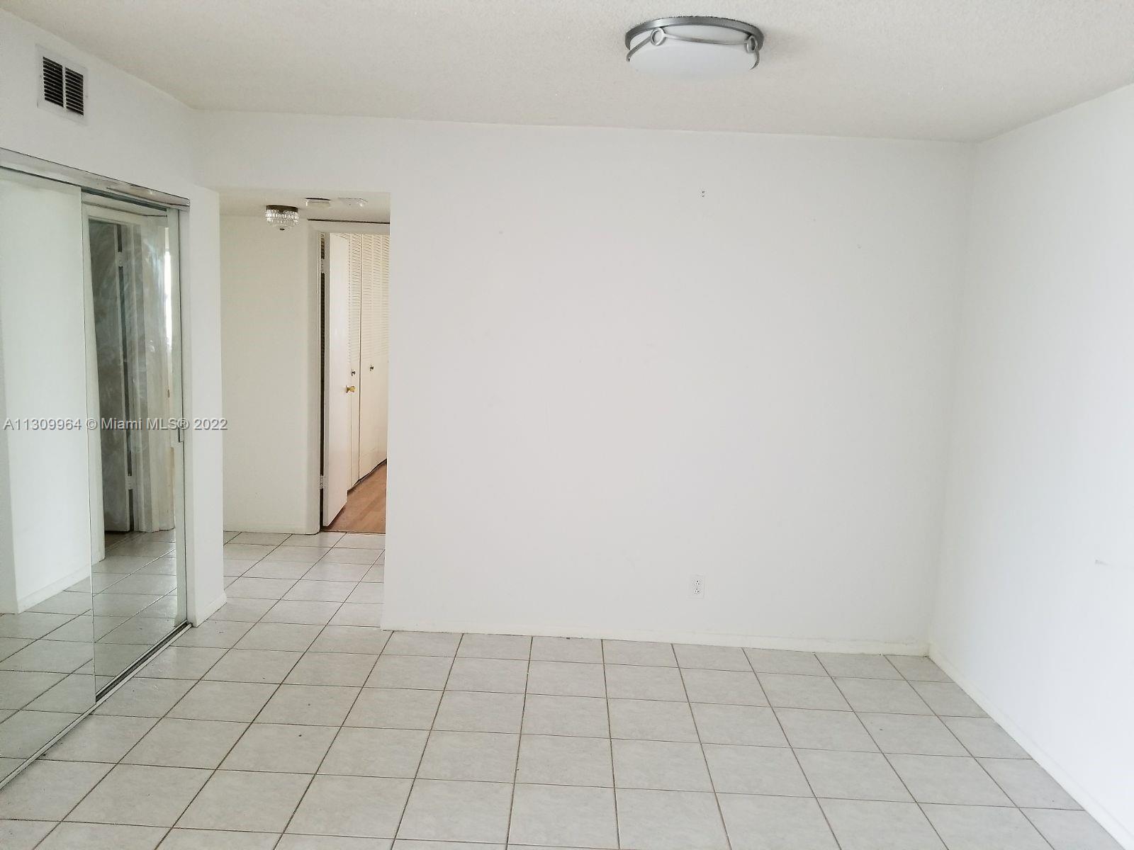 5790 Stirling Rd 314 Property Photo 9