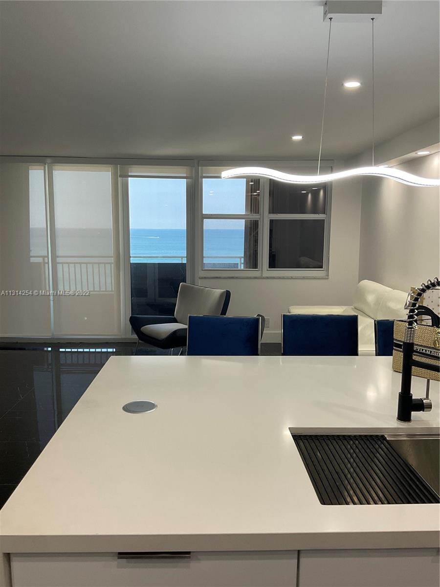 3180 S Ocean Dr 1503 Property Photo 3