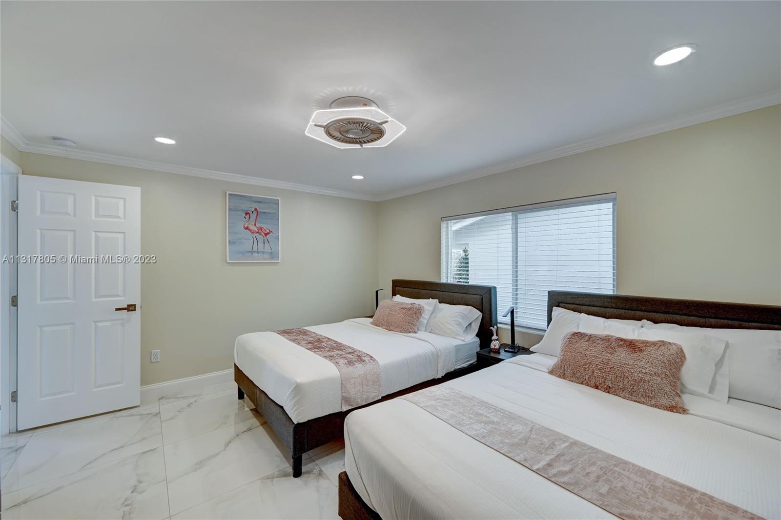 1109 Hollywood Blvd Property Photo 19