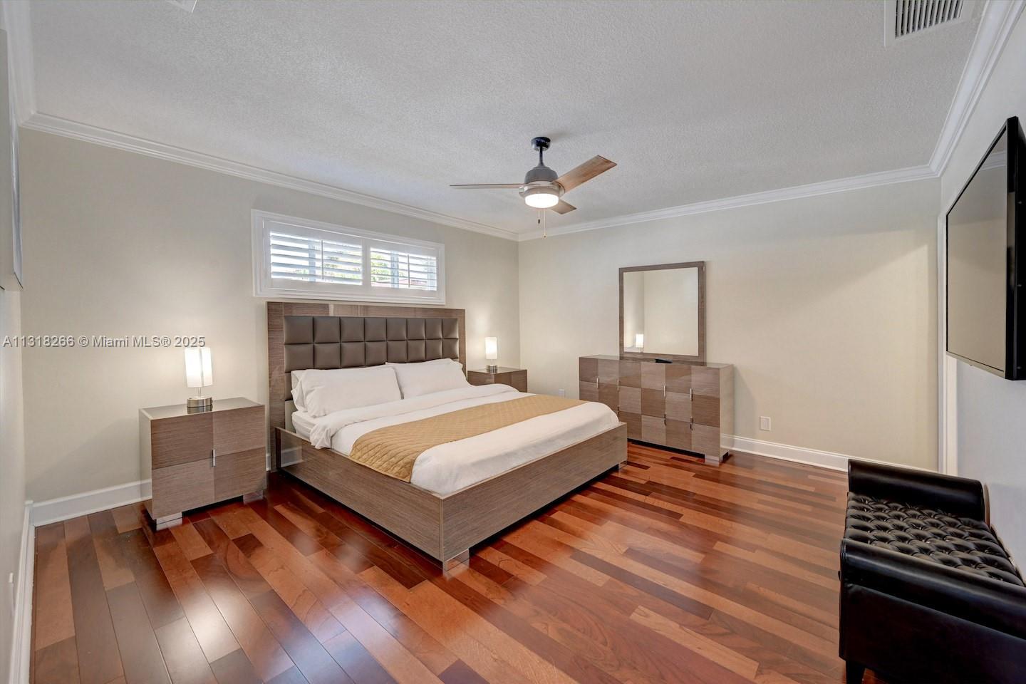 1311 Rodman St Property Photo 25