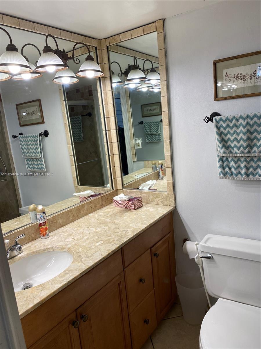 A11324010 Property Photo 17