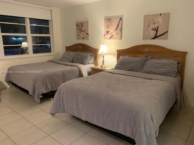 100 Lincoln Rd Property Photo 1