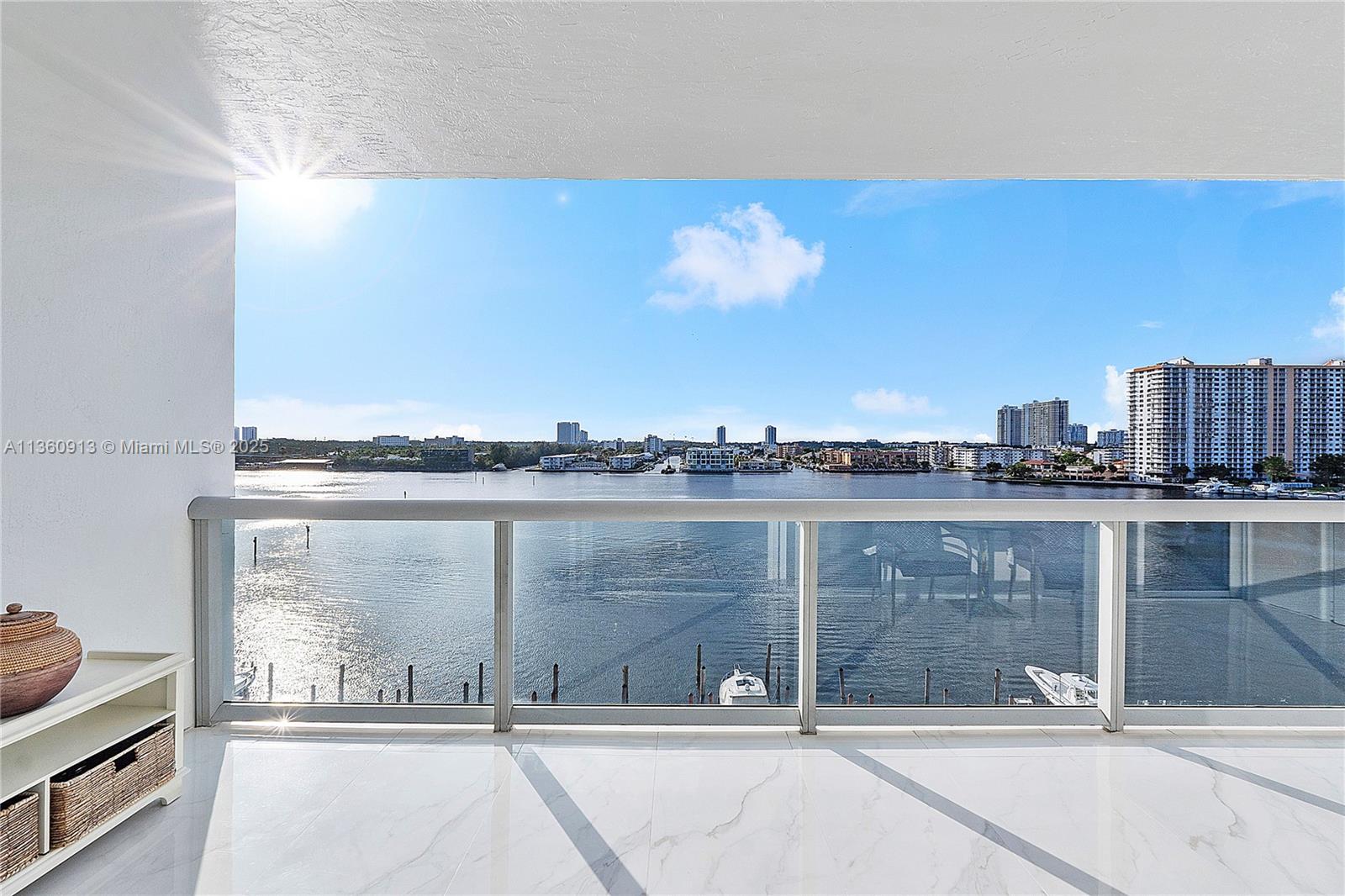 17050 N Bay Rd 807 Property Photo 19