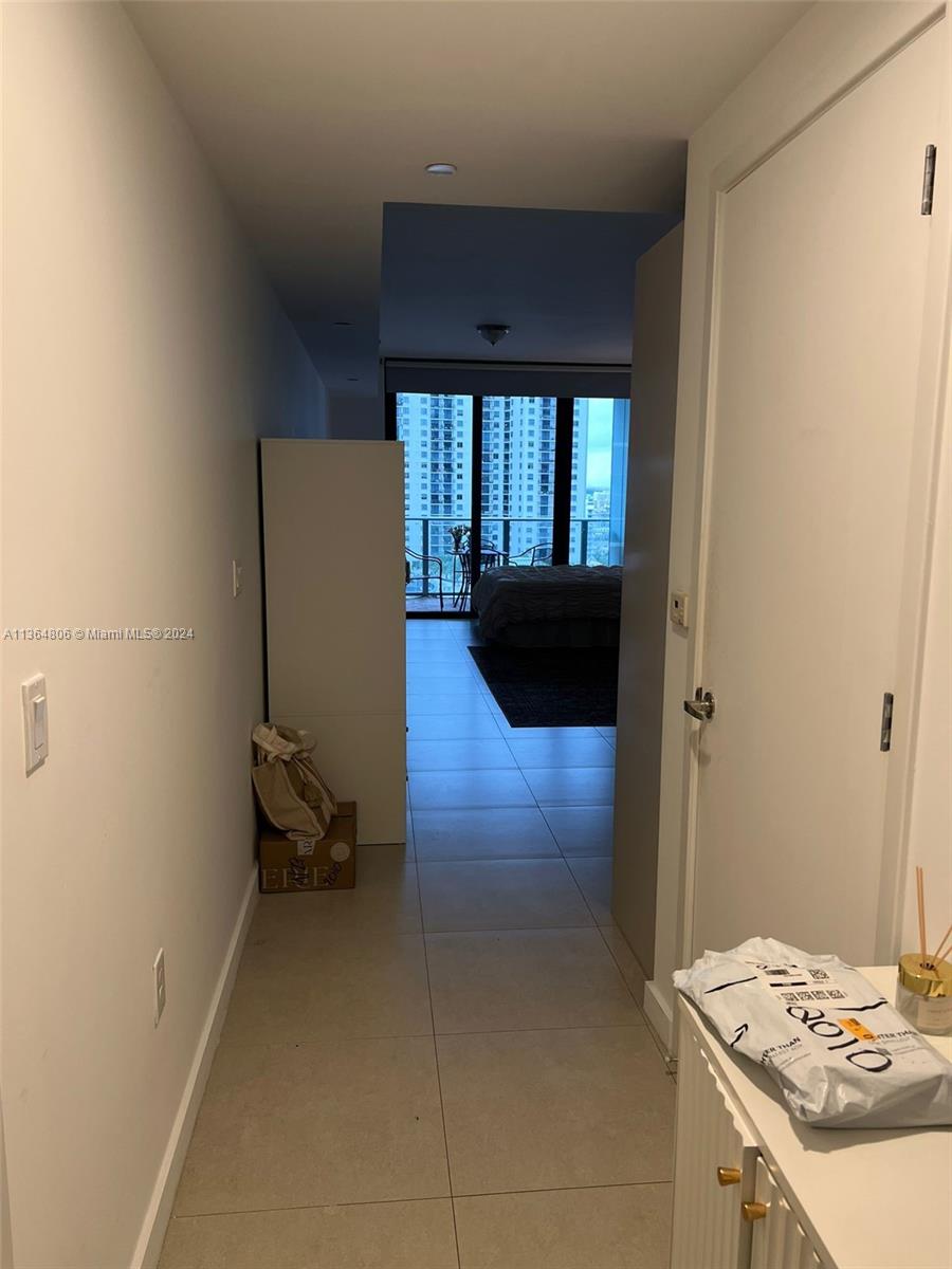 1010 Brickell Ave 2010 Property Photo 7