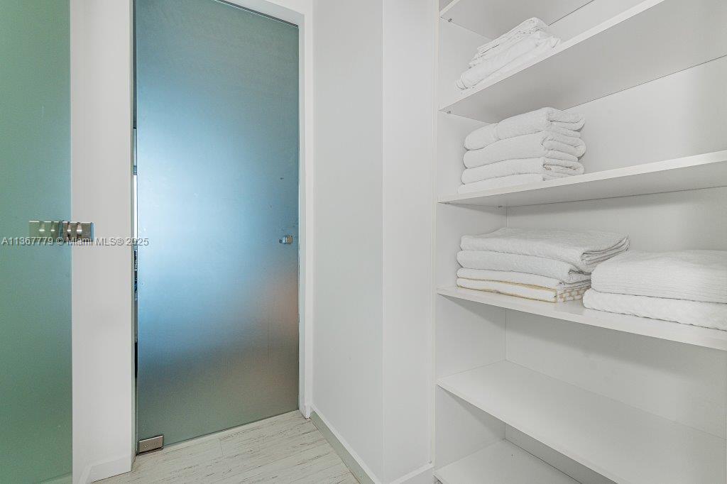 2301 Collins Ave 1032 Property Photo 20
