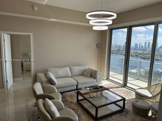 16385 Biscayne Blvd 7 Property Photo 23