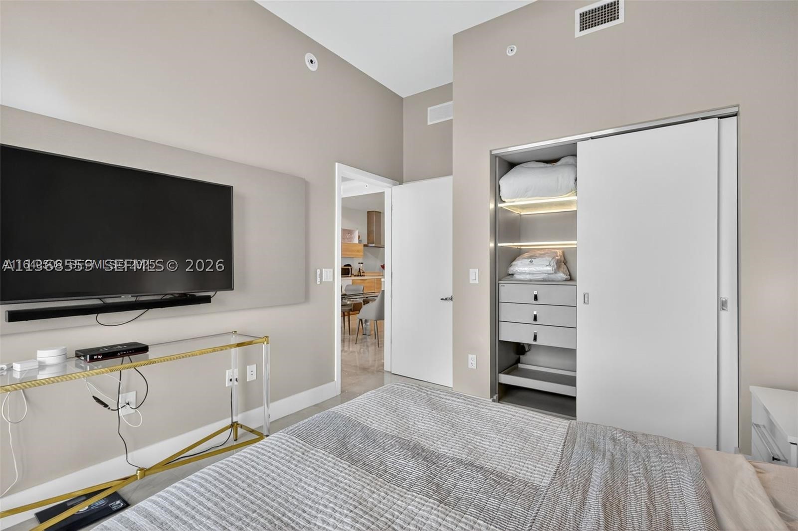 16385 Biscayne Blvd 7 Property Photo 28