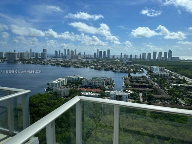 16385 Biscayne Blvd 7 Property Photo 39