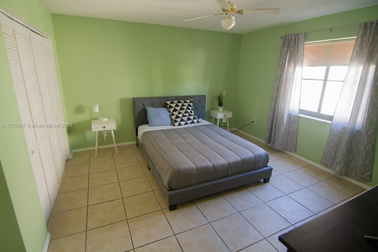 753 Michigan Ave 2d Property Photo 13
