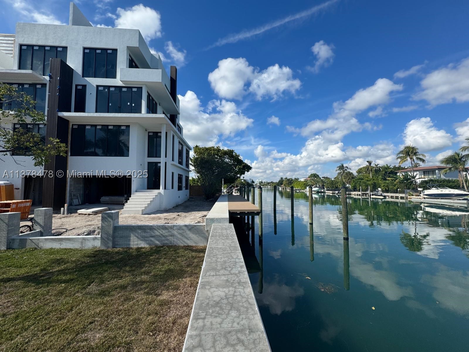 7300 Trouville Esplanade 3 Property Photo 6